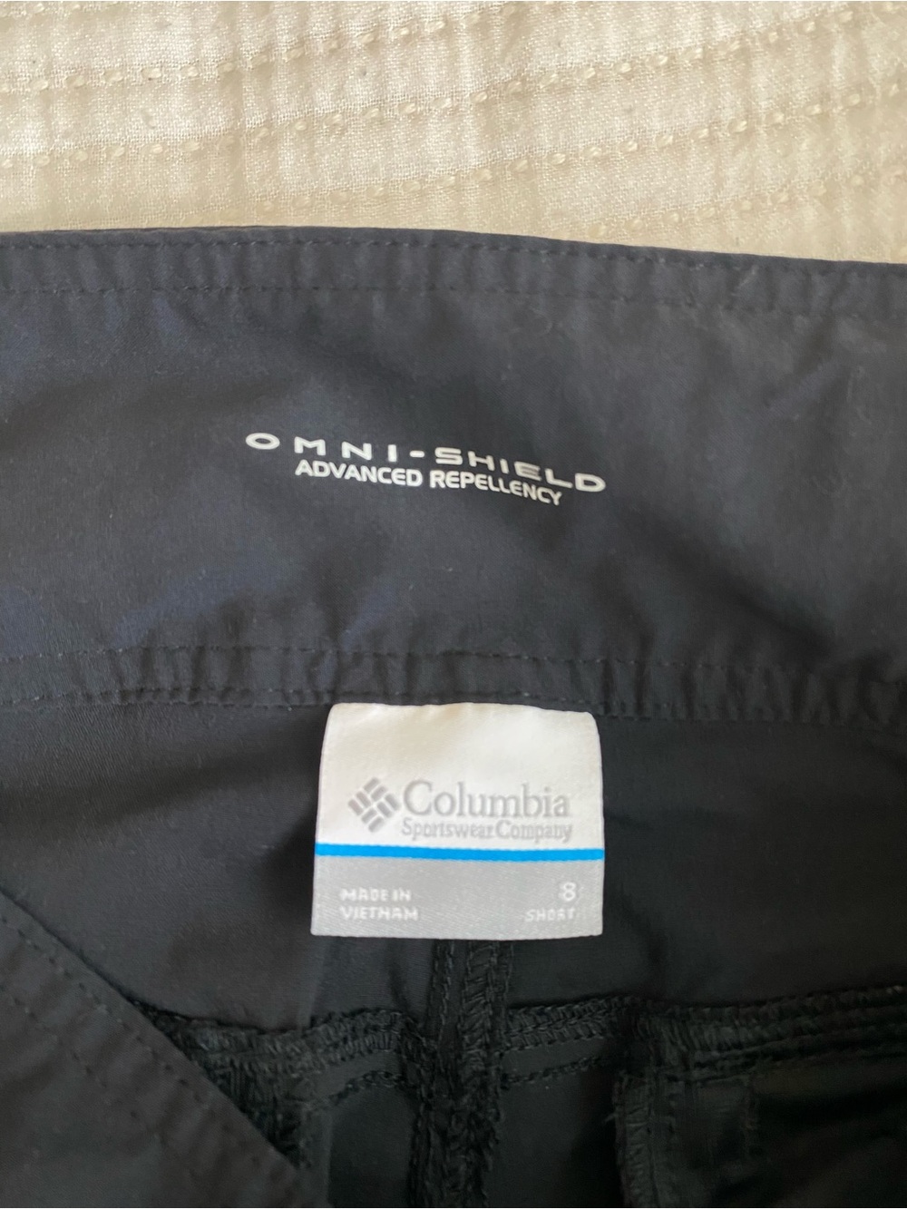 Columbia Black Performance Cargo Pants - Picture 2 of 4